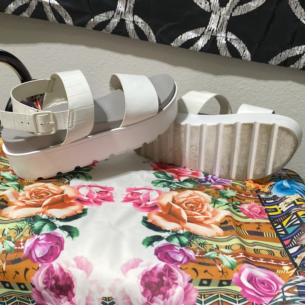 White Platform Sandals - Picture 6 of 7